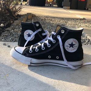 Converse high top